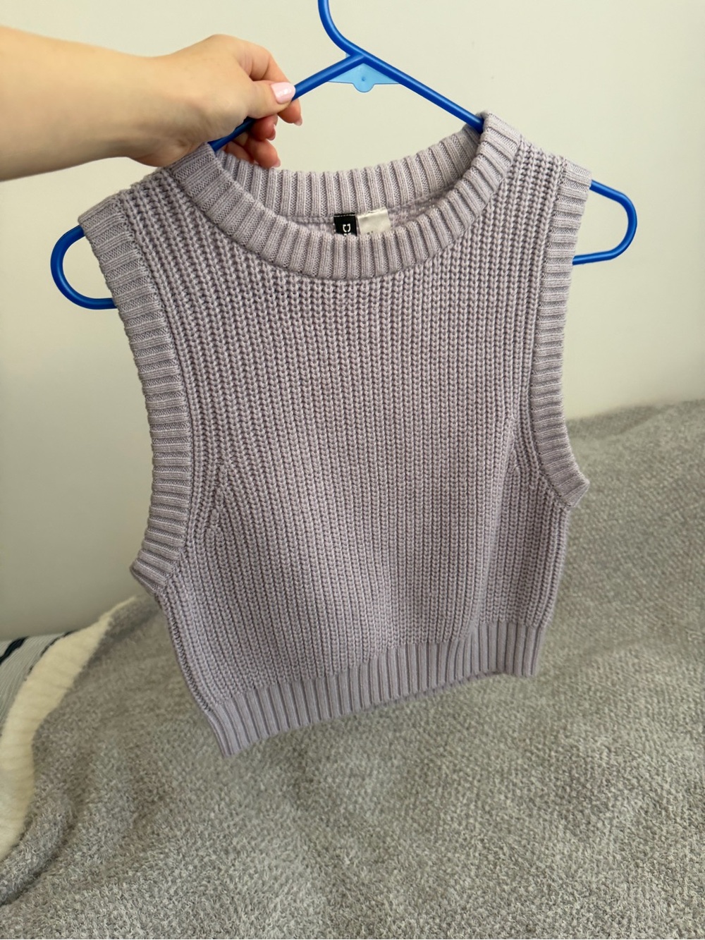 T.J.Maxx Lilac Knit Sleeveless Sweater Vest